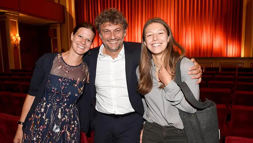 jonas kaufmann familie: Lebenslauf, Vermögen, Größe und mehr