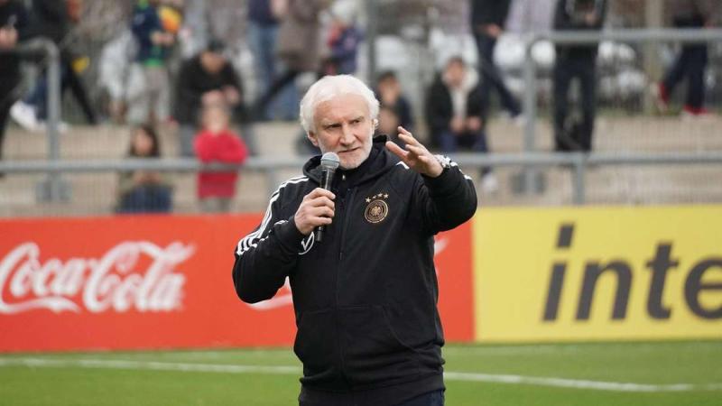 Rudi Völler erste ehefrau Persönliche Details