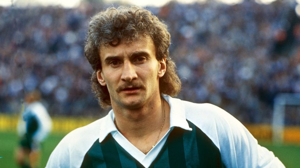 Rudi Völler: Erste Ehefrau, Privatleben und Ernährung der Fußballlegende