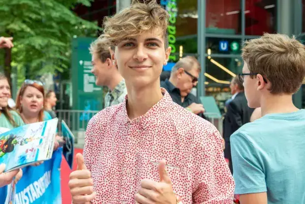 lukas rieger vermögen