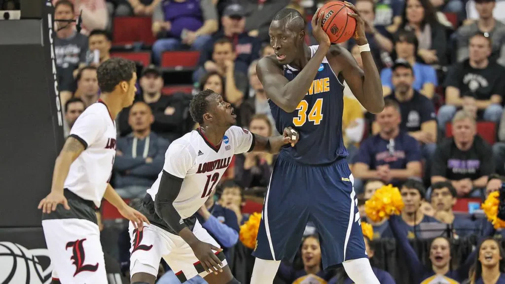 Mamadou Ndiaye größe Täglicher Ablauf