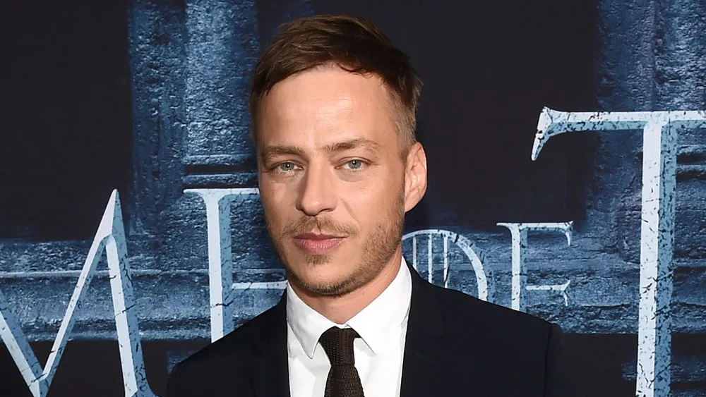 tom wlaschiha partner Zusammenfassung