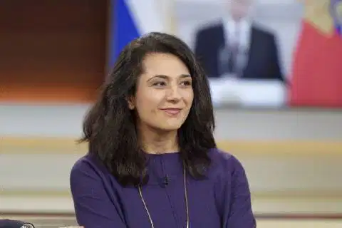 golineh atai freund Tagesablauf