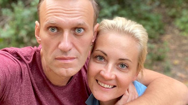Alexei Nawalny Vermögen, Biografie, Tagesablauf und Gesundheits-Einblicke